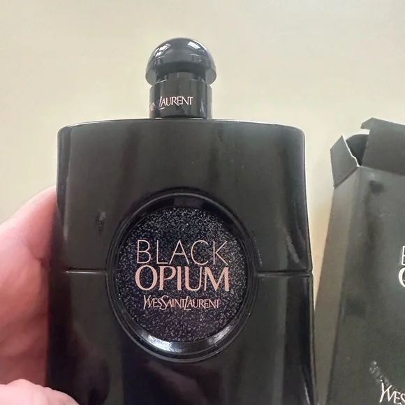 Yves Saint Laurent Black Opium Eau de Parfum - Black 3.4oz - Picture 3 of 4